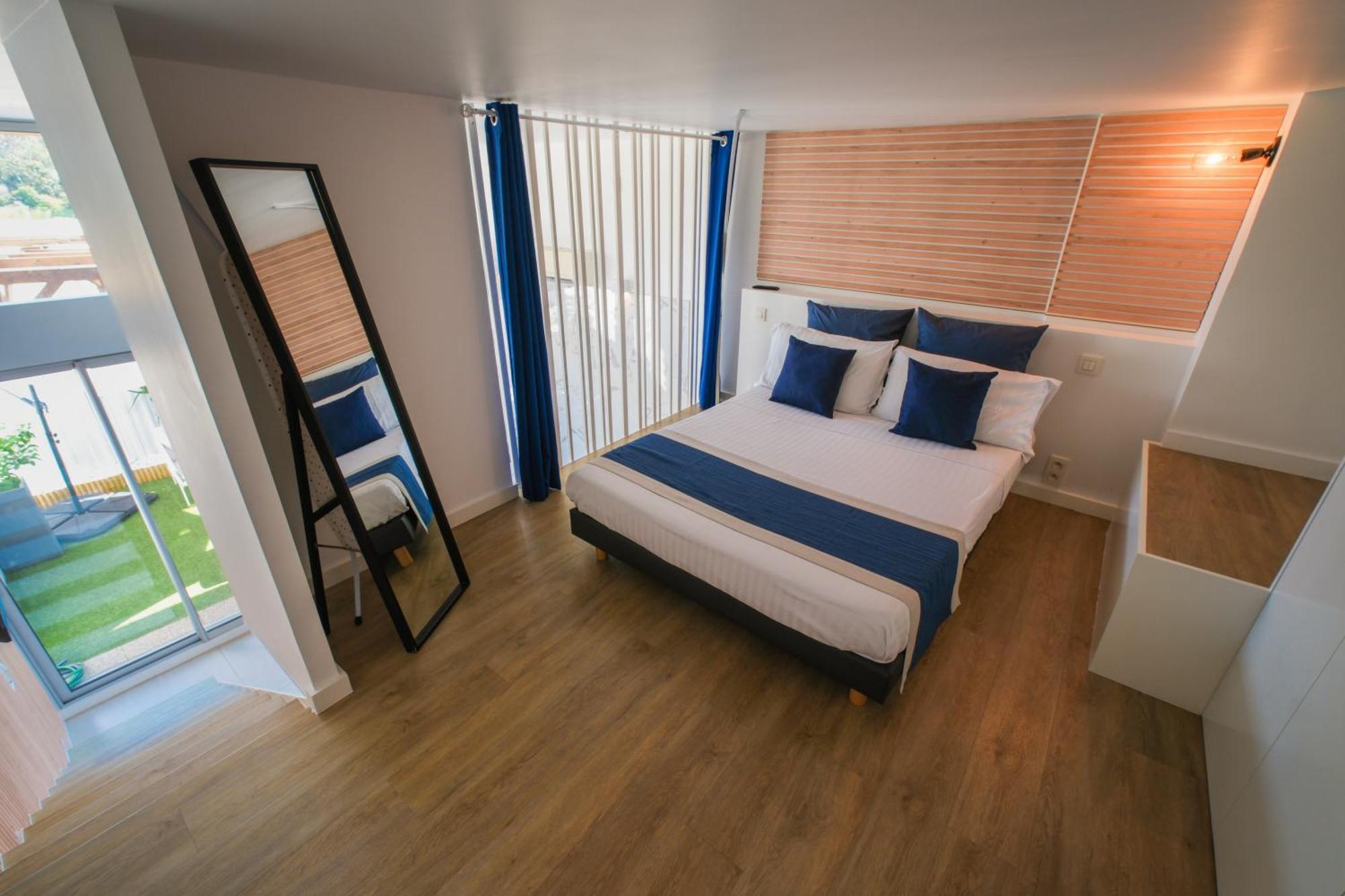 Villa Bono Jacuzzi & Spa Saint-Laurent-du-Var Eksteriør billede